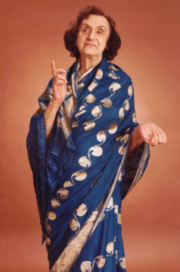 MIT HEILIGEN AN DER QUELLE SITZEN [Lebendige Erinnerungen an Jesus, Krishnamurti, Fatima, Sai Baba, Perikles u.a.]
